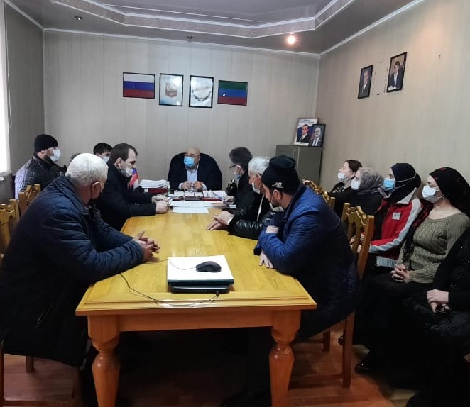 В администрациях поселений Хасавюртовского района прошли заседания оперативных штабов по ситуации с Covid -19 и вакцинацией