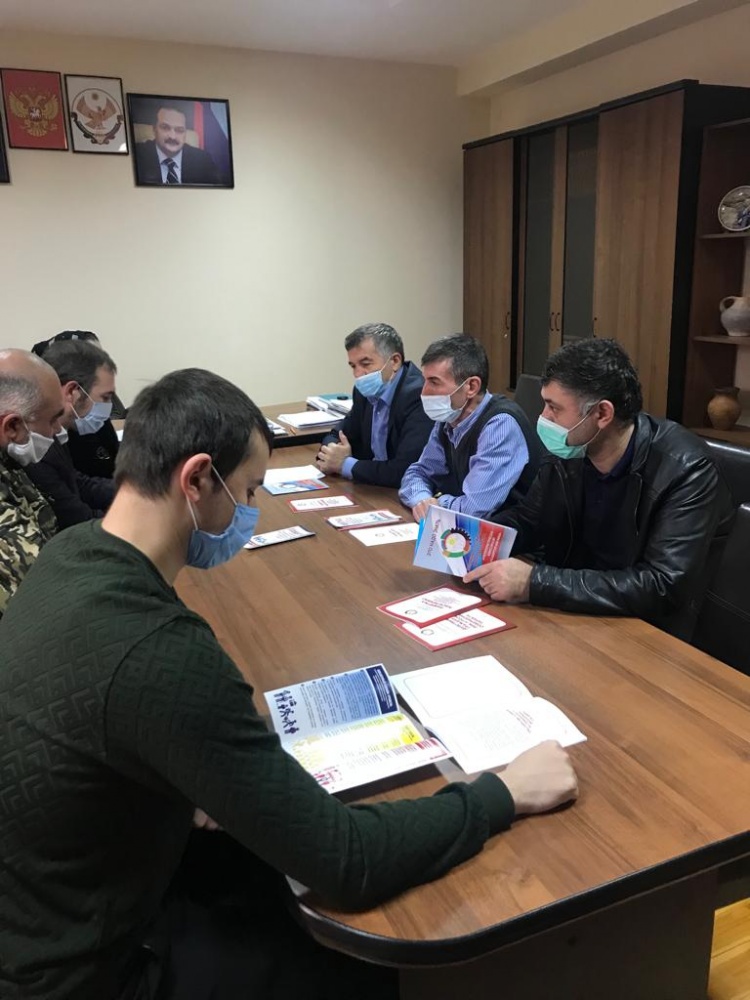 В Хасавюртовском районе прошел «круглый стол» по обсуждению принимаемых мер в сфере межнациональных и межконфессиональных отношений.